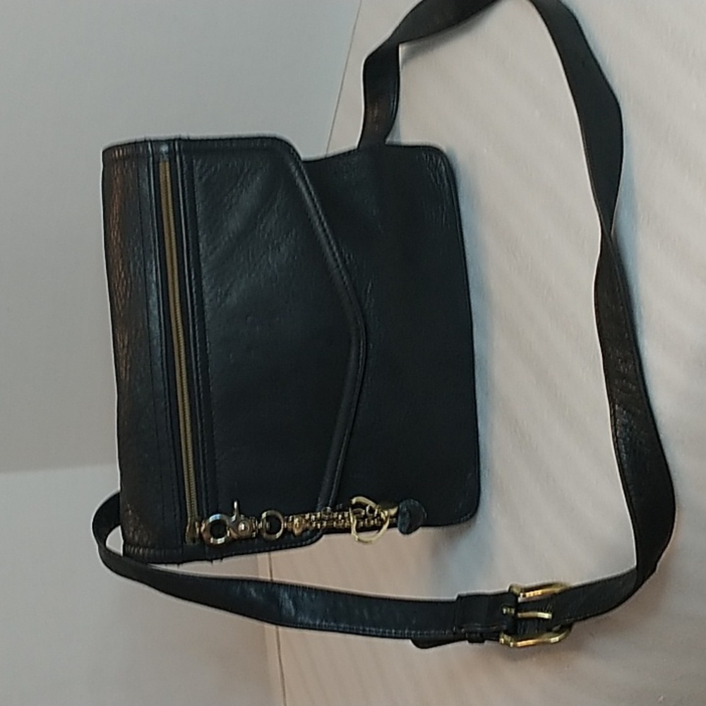 Elegant Black Leather Crossbody Bag Fossil
